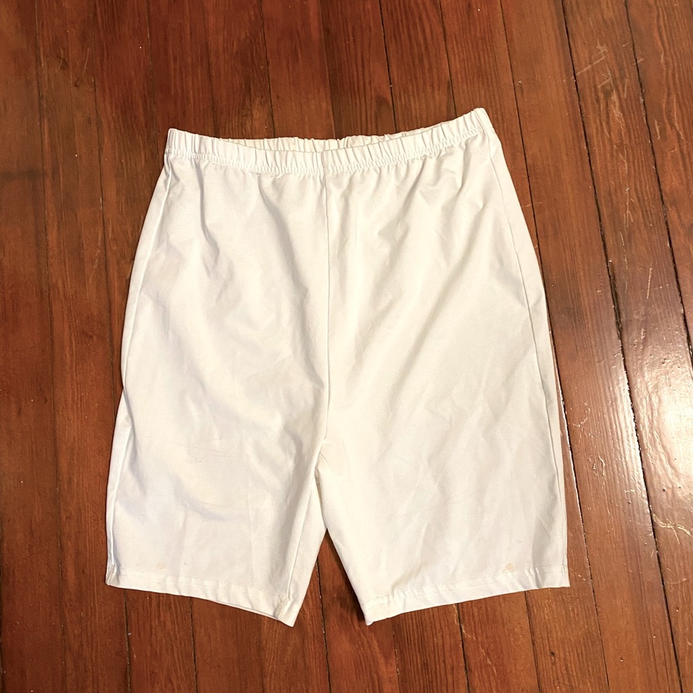 Bike shorts size L